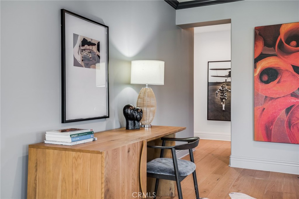 526 Riverside Avenue Newport Beach, CA 92663 - Photo 33 of 45