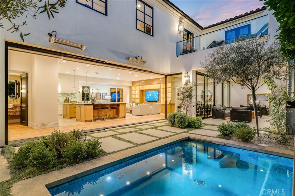 526 Riverside Avenue Newport Beach, CA 92663 - Photo 43 of 45