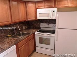 100 Suffolk C, Unit 100 Boca Raton, FL 33434 - Photo 4 of 10 Photo 4
