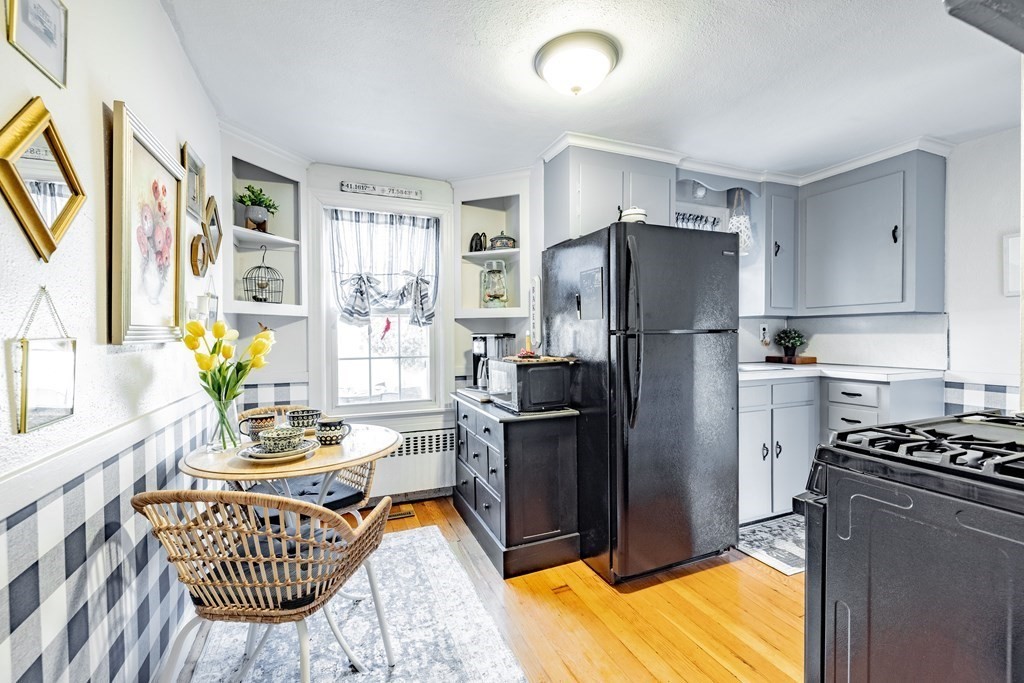 100 Gillette Circle Springfield, MA 01118 - Photo 3 of 22