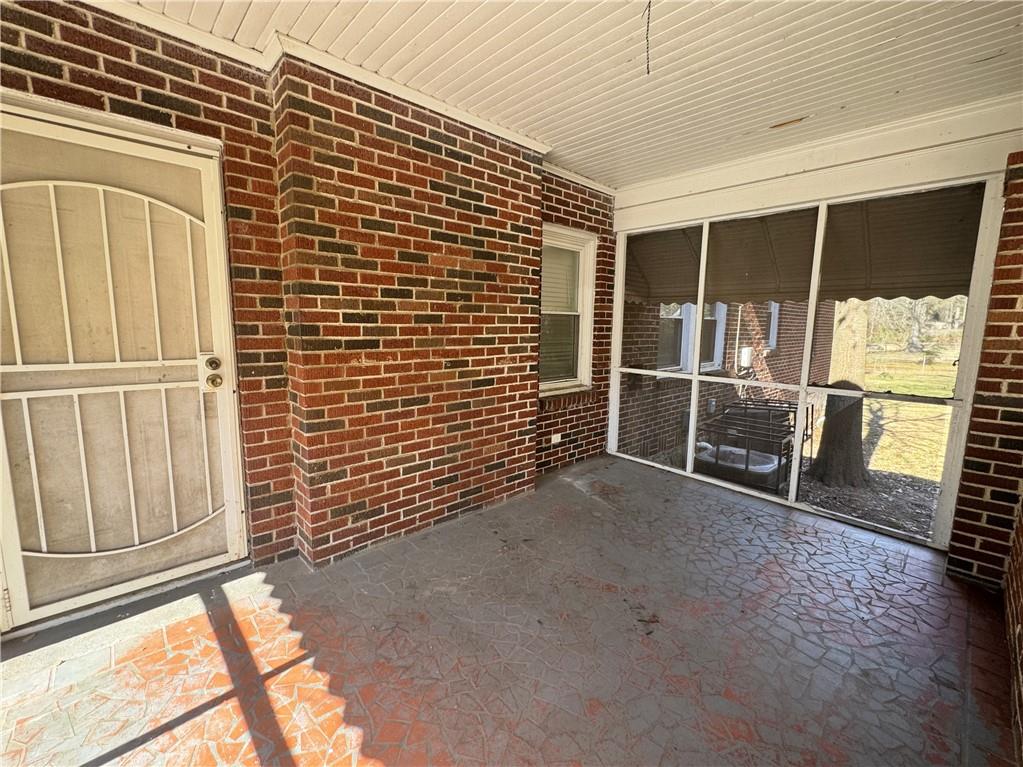 2079 Ben Hill Road Atlanta, GA 30344 - Photo 18 of 19 Gallery Image 18