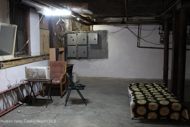 $699,900 | 59 Dodge Street, Hudson, NY 12534