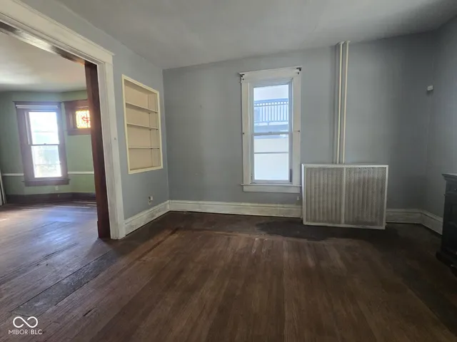 $117,000 | 1617 South 5th Street, Terre Haute, IN 47802