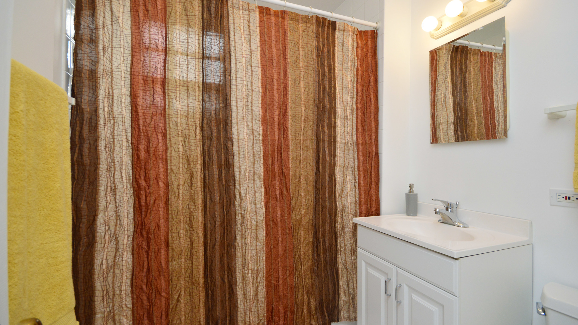 815 Brummel Street, Unit G Evanston, IL 60202 - Photo 13 of 14