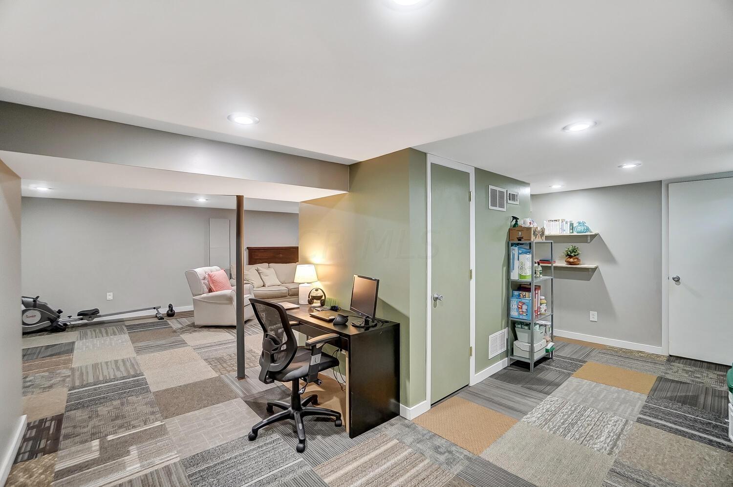 5671 Norcross Road Columbus, OH 43229 - Photo 29 of 39 Gallery Image 29