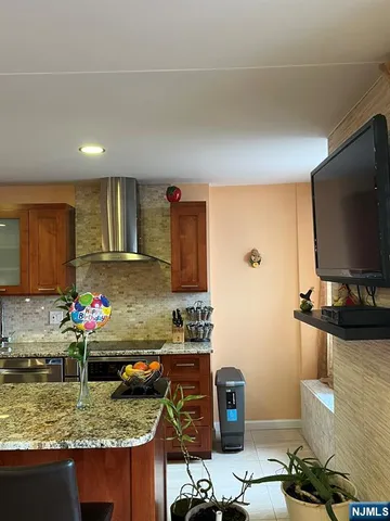 $3,650 | 300 Winston Drive, Unit 2301, Cliffside Park, NJ 07010