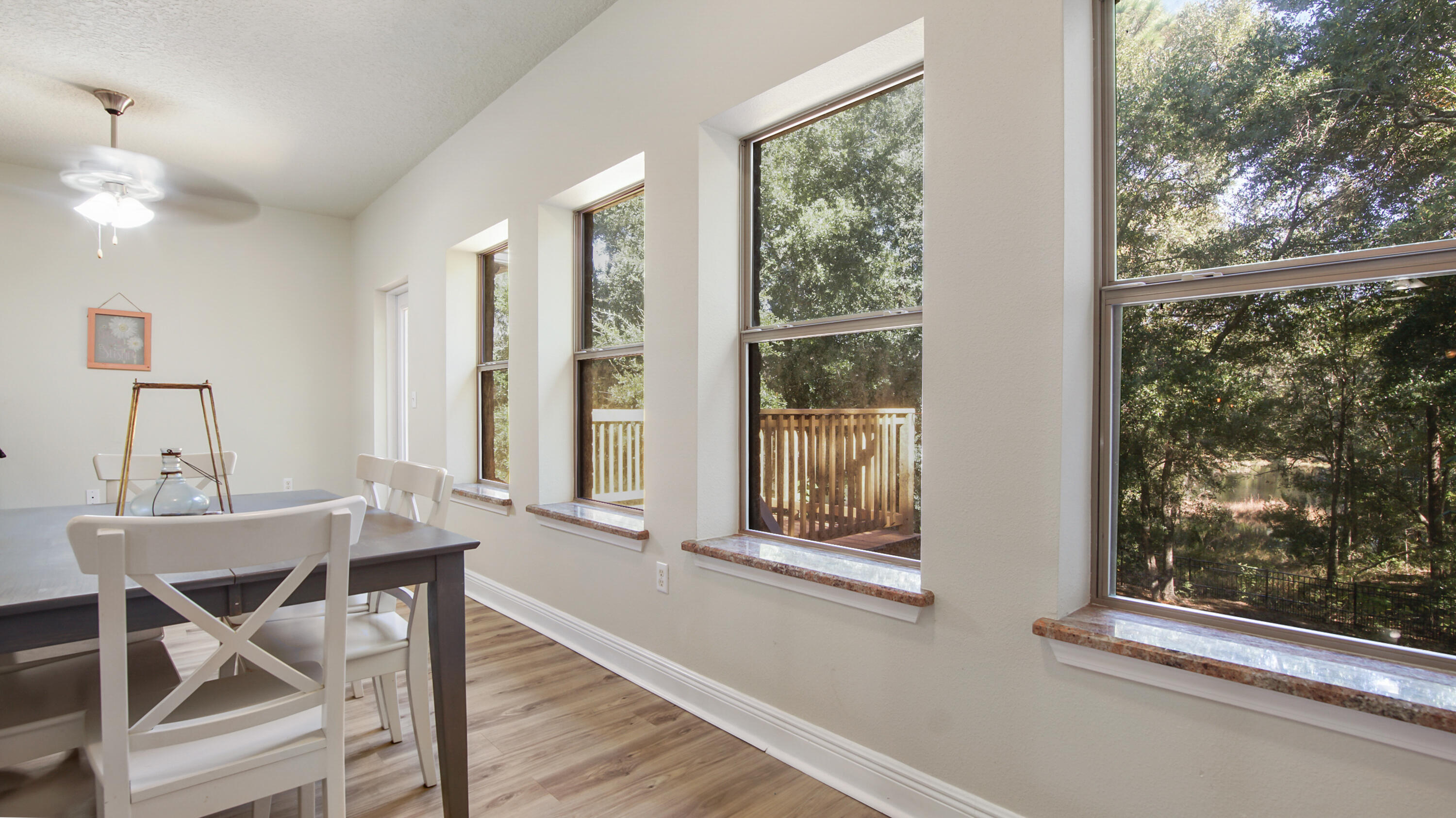 446 Mango Lane Freeport, FL 32439 - Photo 25 of 73 4 season room