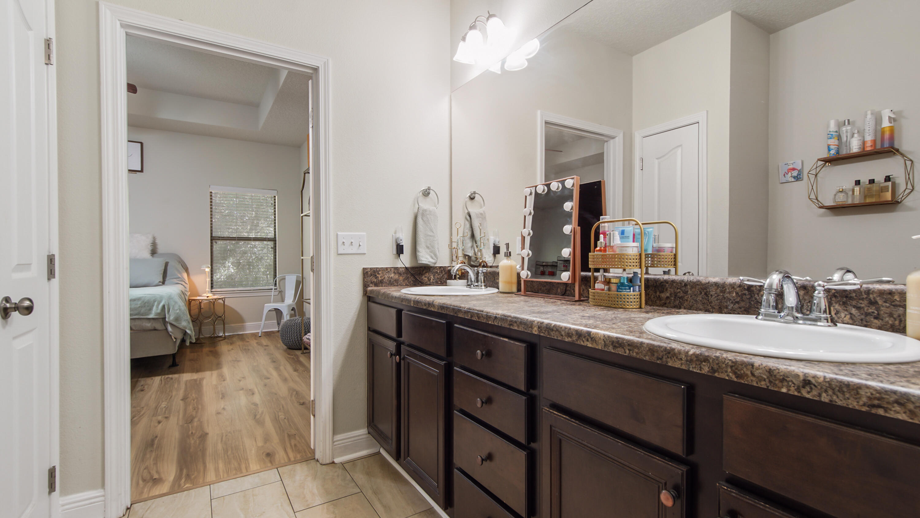 446 Mango Lane Freeport, FL 32439 - Photo 34 of 73 Double vanity
