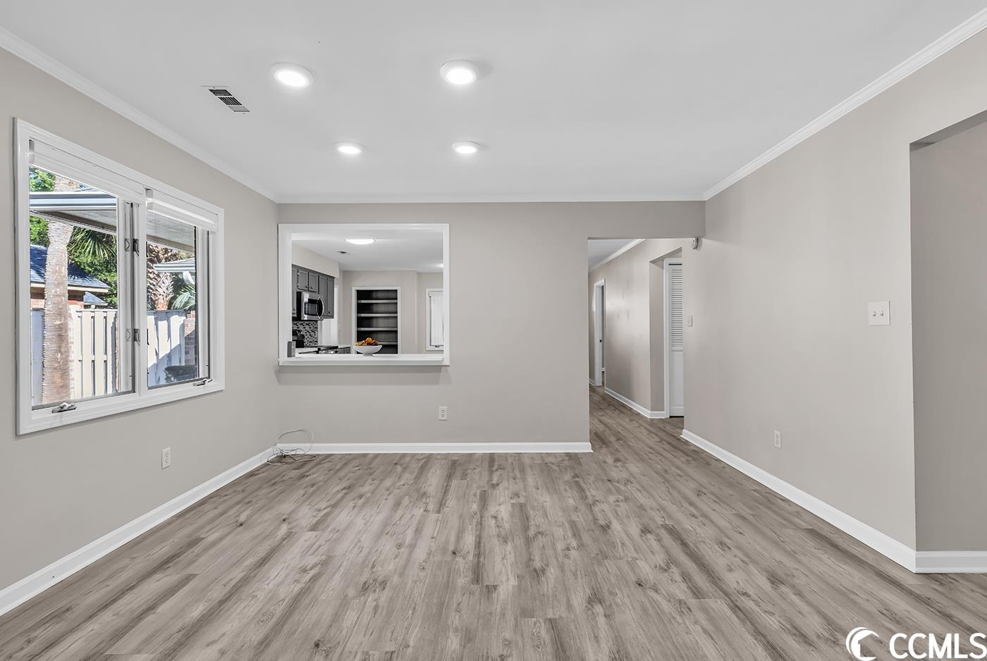 888 Kittiwake Lane Murrells Inlet, SC 29576 - Photo 5 of 29 Gallery Image 5