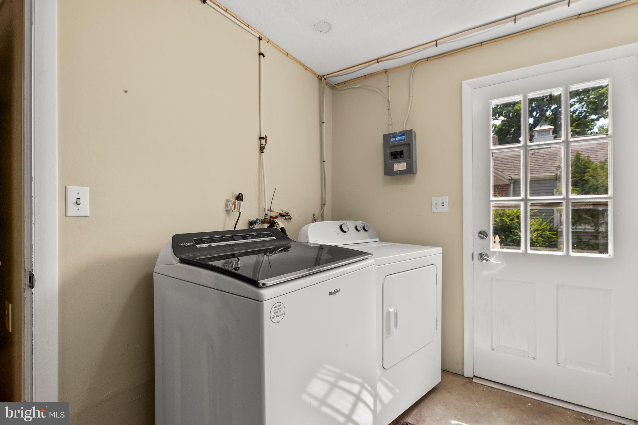 1390 Arlington Road York, PA 17403 - Photo 27 of 35 Gallery Image 27