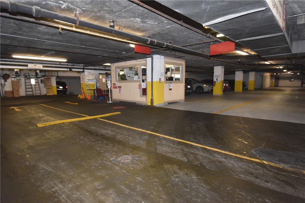 5 Bayard Road, Unit 821 Pittsburgh, PA 15213 - Photo 20 of 21