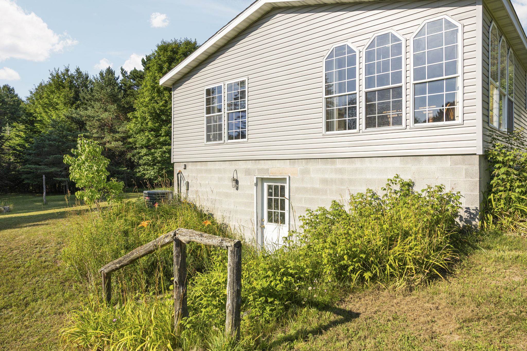 2204 Plum Valley Road Northwest Alden, MI 49612 - Photo 11 of 59 Gallery Image 11