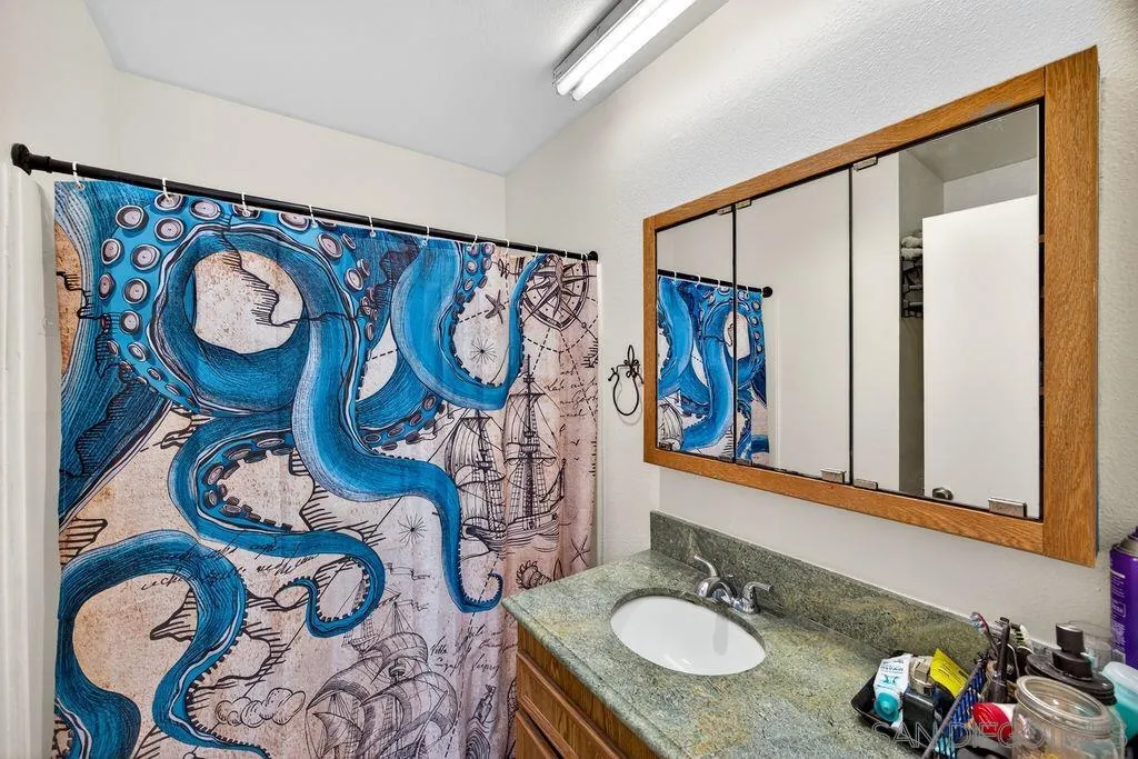 10810 Riderwood Terrace, Unit C Santee, CA 92071 - Photo 33 of 37