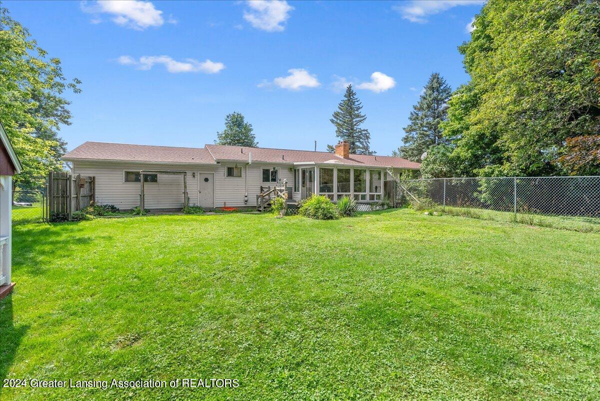 14351 Chandler Road Bath, MI 48808 - Photo 25 of 27 07-Media Jett - 07