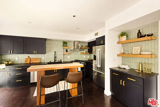 $799,000 | 8513 Cashio Street, Unit 101, Los Angeles, CA 90035