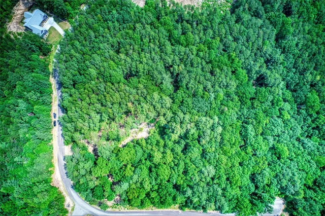 $28,000 | Lot S-27 Tamassee Ridge Way, Salem, SC 29676