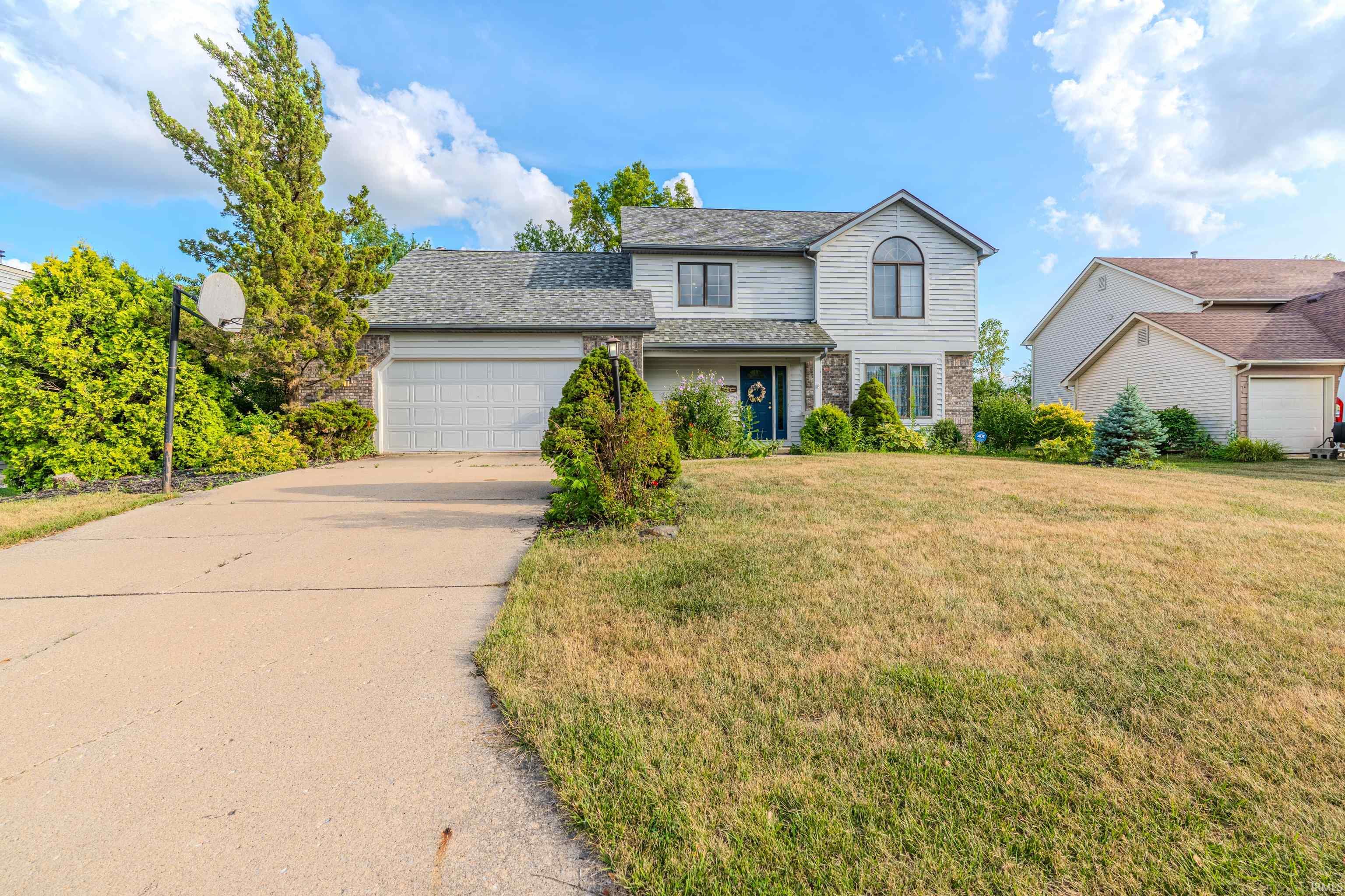 1421 Holly Ridge Run Fort Wayne, IN 46845 - Photo 2 of 36 Gallery Image 2