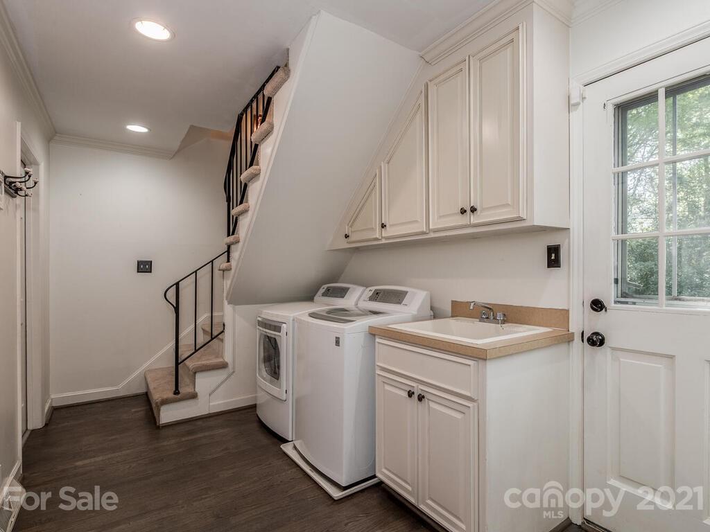 3906 Sharon View Road Charlotte, NC 28226 - Photo 18 of 37 Gallery Image 18