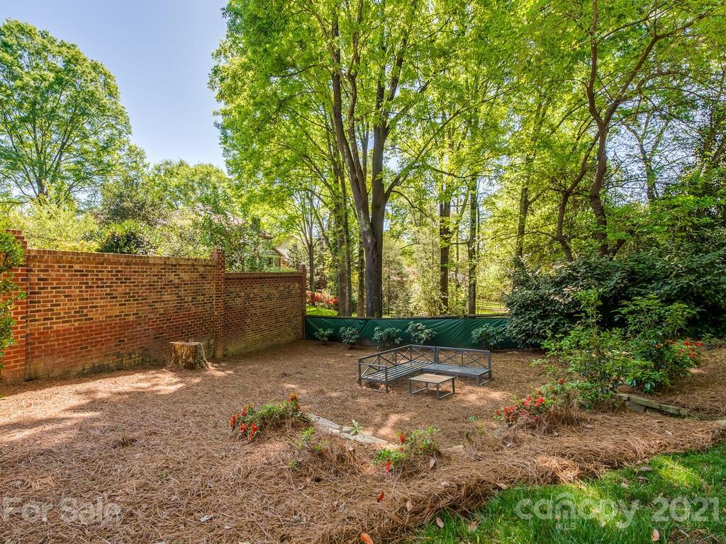 3906 Sharon View Road Charlotte, NC 28226 - Photo 33 of 37 Gallery Image 33