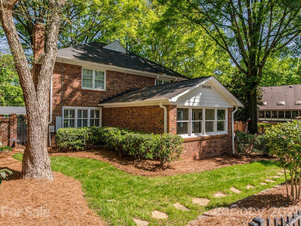 3906 Sharon View Road Charlotte, NC 28226 - Photo 36 of 37 Gallery Image 36