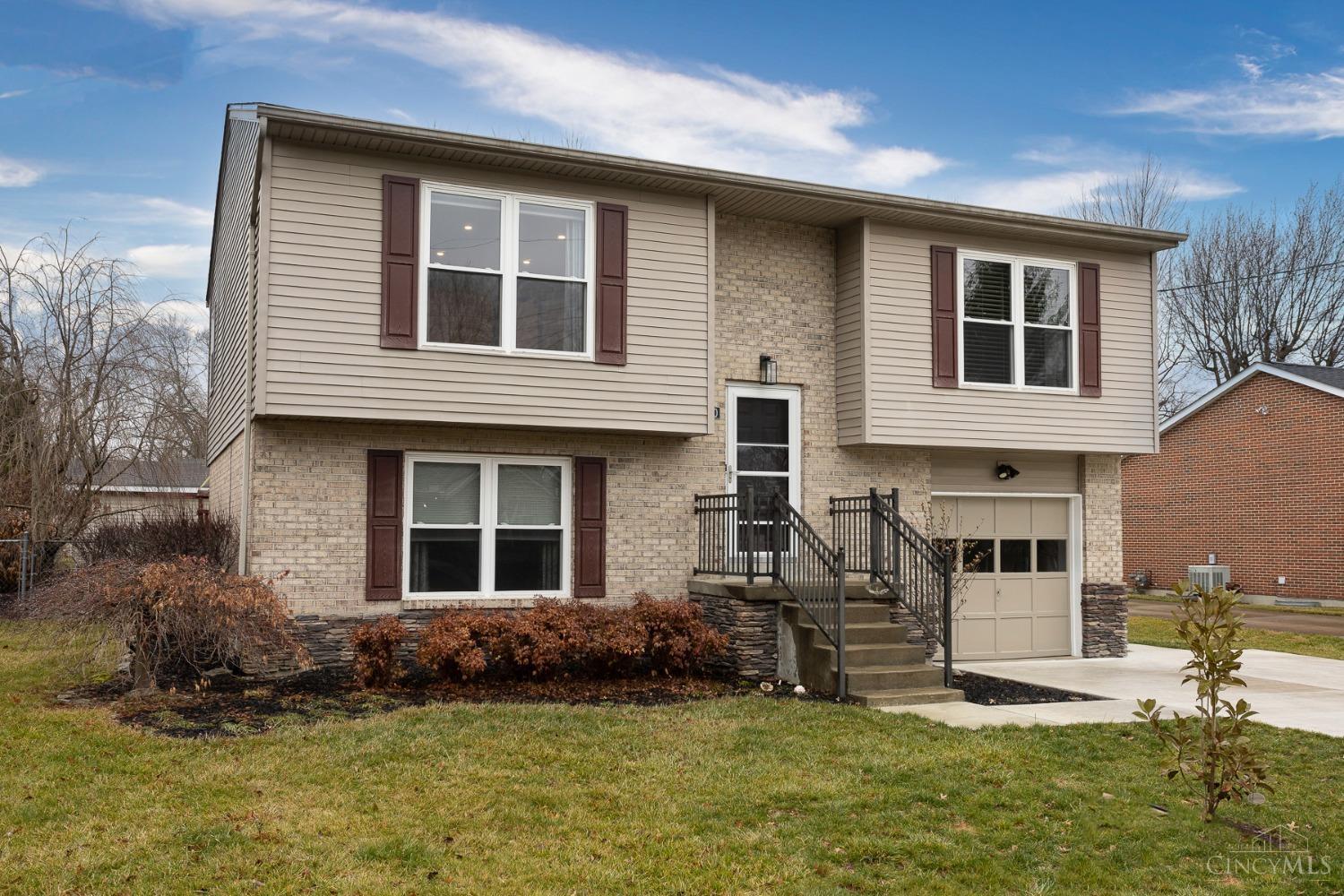 2330 Rose Road Loveland, OH 45140 - Photo 1 of 22