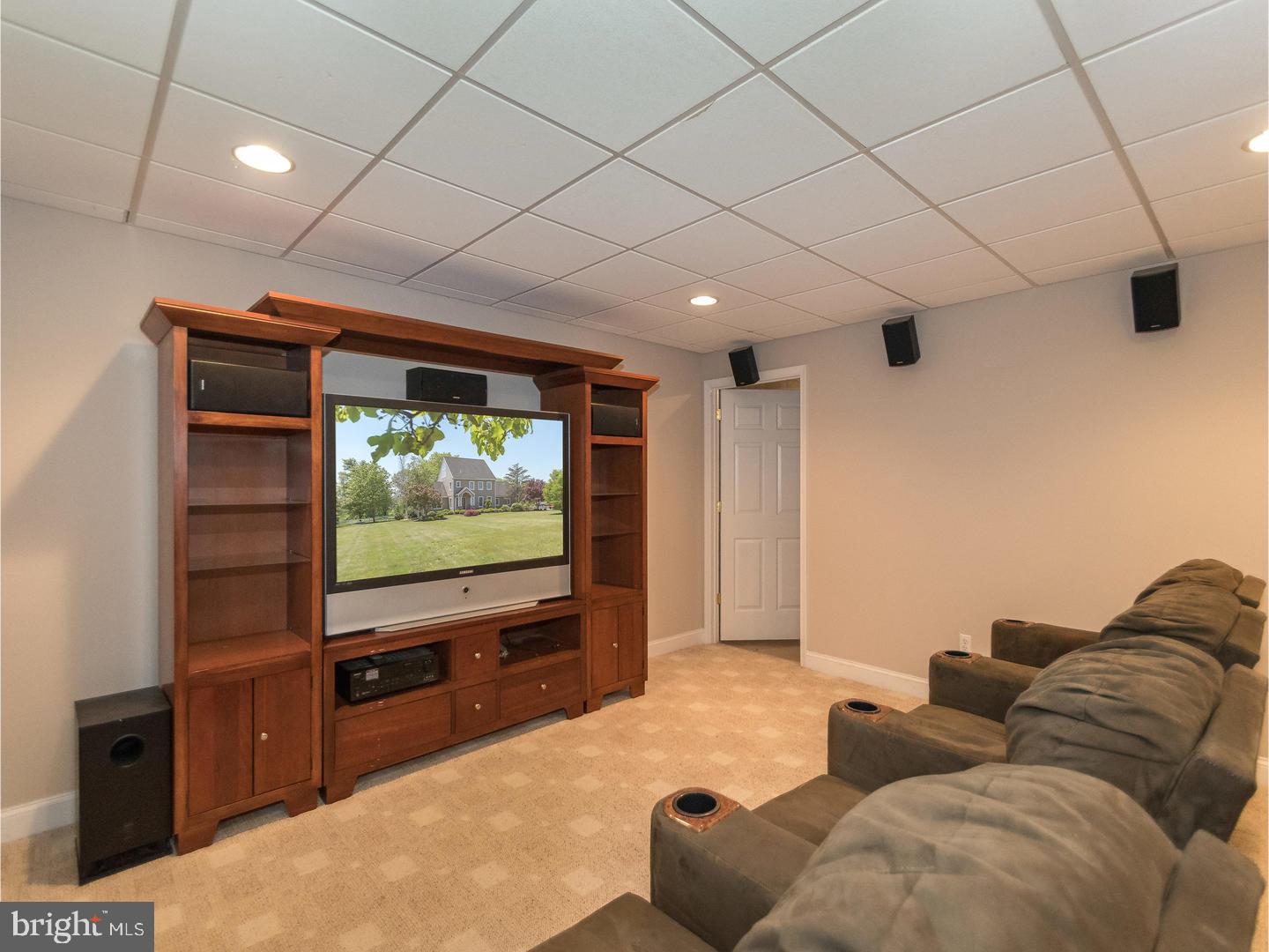 2646 Kutztown Road Pennsburg, PA 18073 - Photo 22 of 25 Gallery Image 22