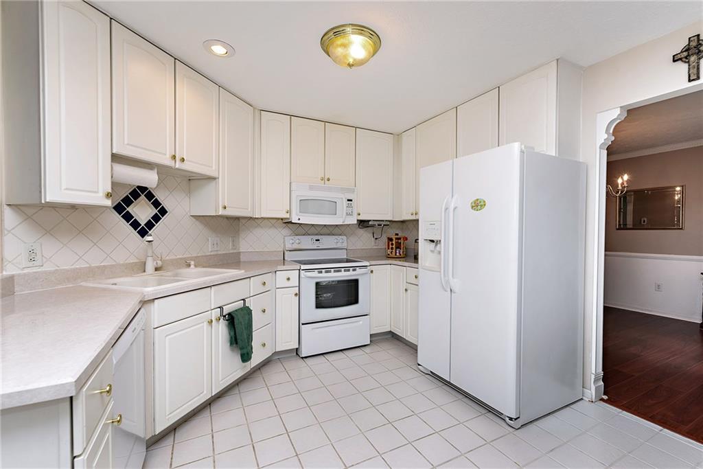 14533 Cherry Ridge Road Carmel, IN 46033 - Photo 14 of 36 Gallery Image 14