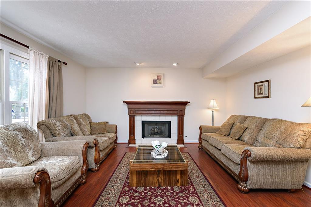 14533 Cherry Ridge Road Carmel, IN 46033 - Photo 10 of 36 Gallery Image 10