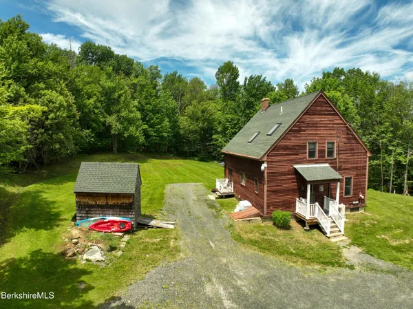 $495,000 | 411 McNerney Road, Becket, MA 01223