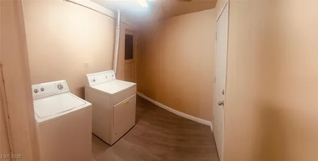 $1,895 | 349 Upland Boulevard, Las Vegas, NV 89107