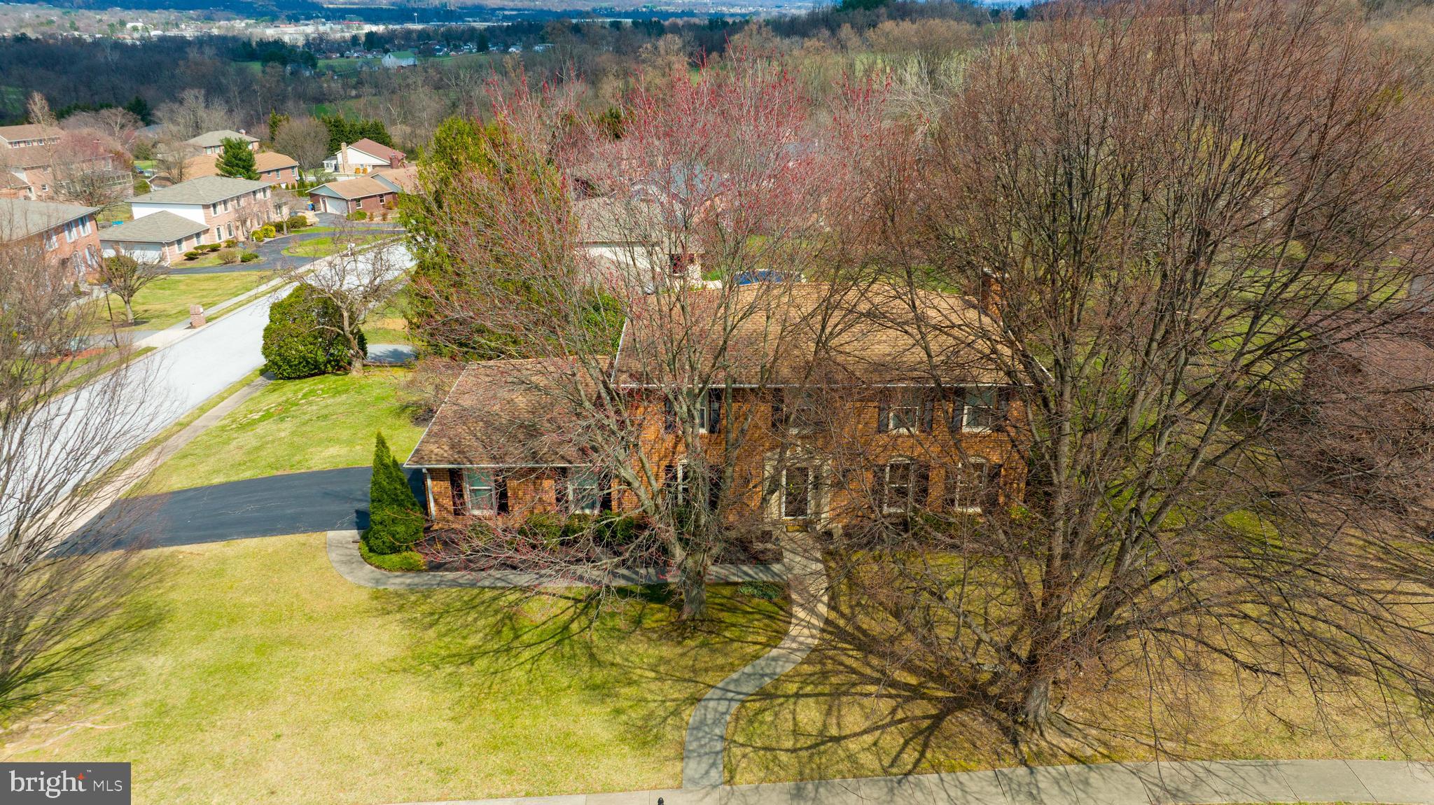 3635 Rimrock Road York, PA 17402 - Photo 4 of 45 Gallery Image 4