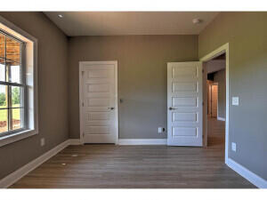 178 Pickens Road Kingsport, TN 37663 - Photo 15 of 17 pickens11