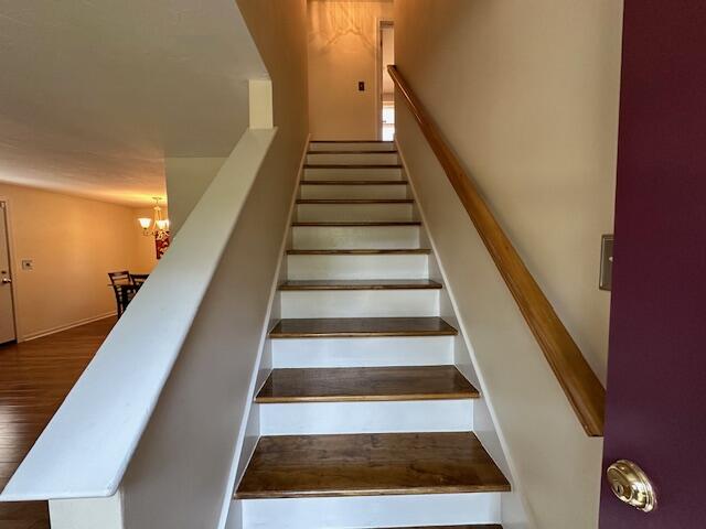 709 Old Barnstable Road Mashpee, MA 02649 - Photo 17 of 32 a view of entryway