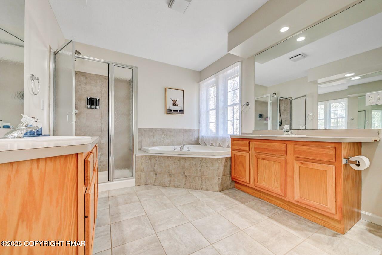 355 Windy Bush Road Long Pond, PA 18334 - Photo 26 of 39 Primary Bathroom