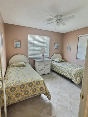 $2,000 | 117 Waterside Drive, Unit 117, Hypoluxo, FL 33462