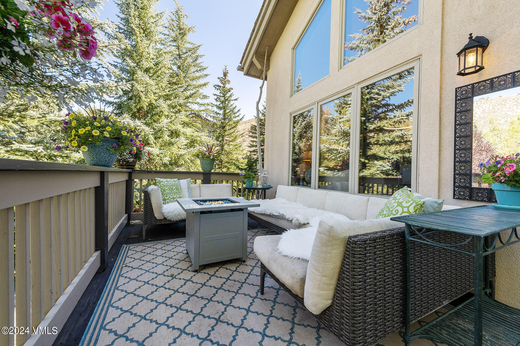 941 June Creek Road, Unit W Edwards, CO 81632 - Photo 5 of 27 DSC_5873