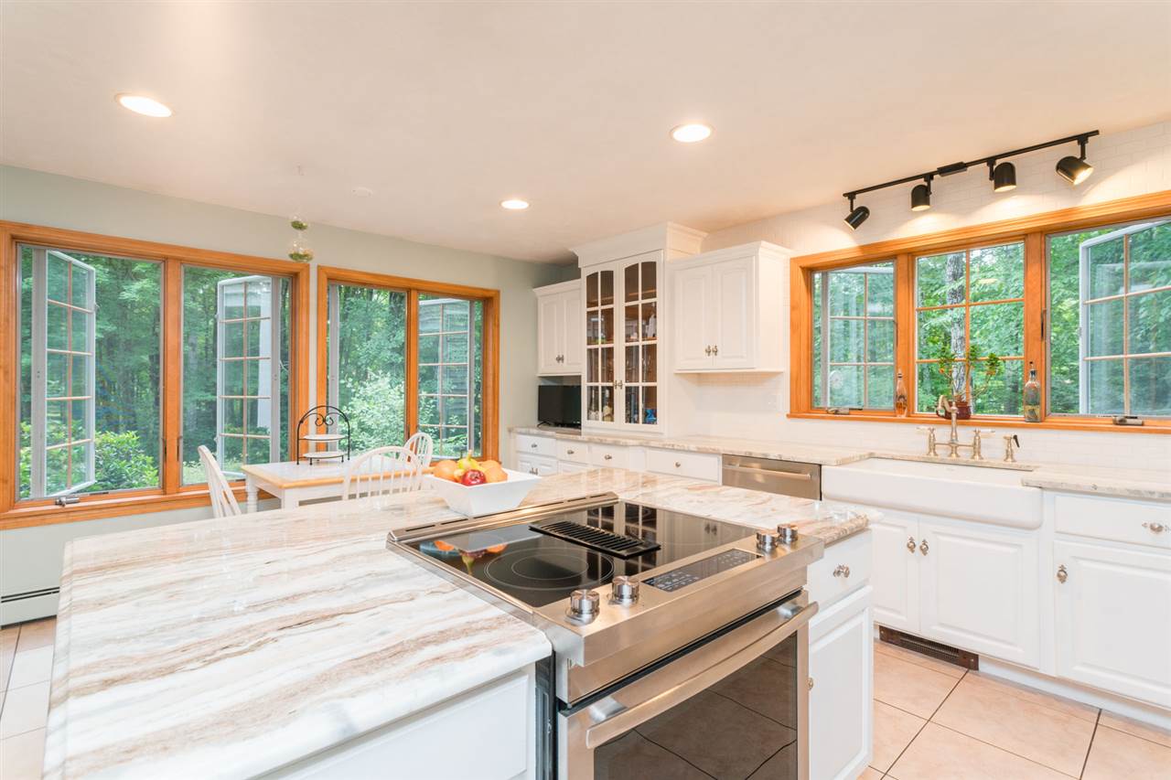 10 Thorne Road Kingston, NH 03848 - Photo 21 of 38
