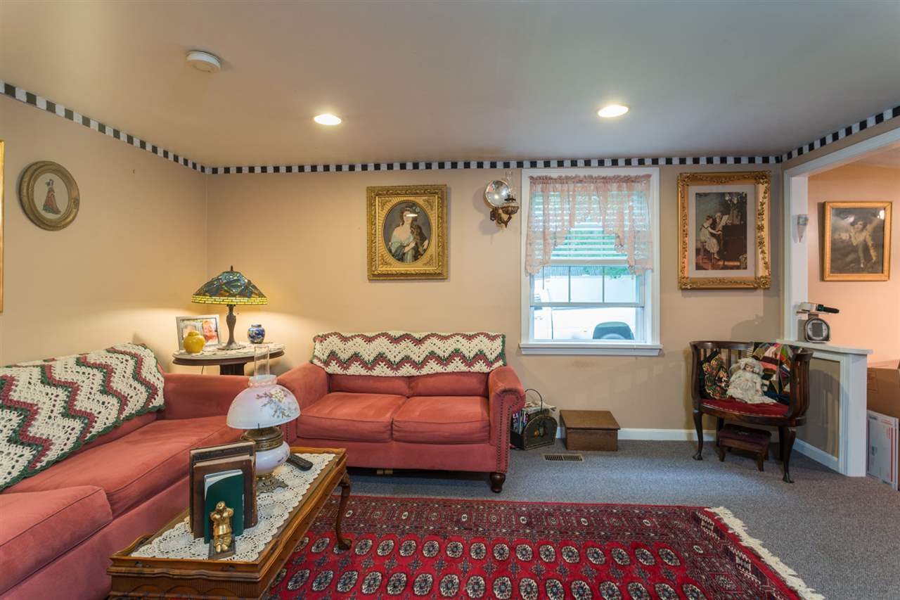 10 Thorne Road Kingston, NH 03848 - Photo 36 of 38