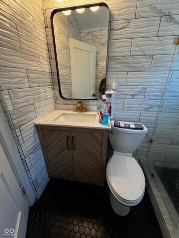 $1,580 | 2532 East 17th Street, Indianapolis, IN 46218