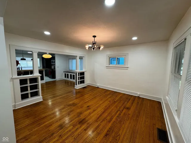 $1,580 | 2532 East 17th Street, Indianapolis, IN 46218