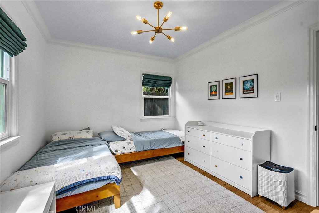 6830 Bothwell Road Reseda, CA 91335 - Photo 14 of 51