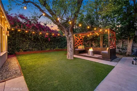 $1,099,988 | 6830 Bothwell Road, Reseda, CA 91335