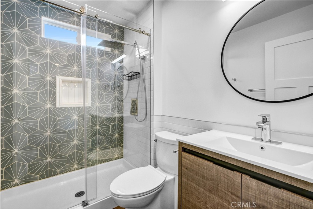 6830 Bothwell Road Reseda, CA 91335 - Photo 37 of 51 ADU