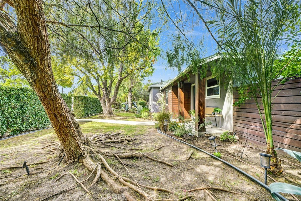6830 Bothwell Road Reseda, CA 91335 - Photo 46 of 51