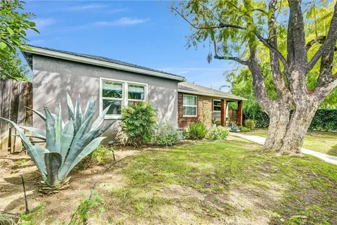 $1,099,988 | 6830 Bothwell Road, Reseda, CA 91335