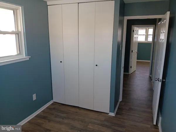 $1,595 | 1310 Patrick Henry Place, Philadelphia, PA 19122