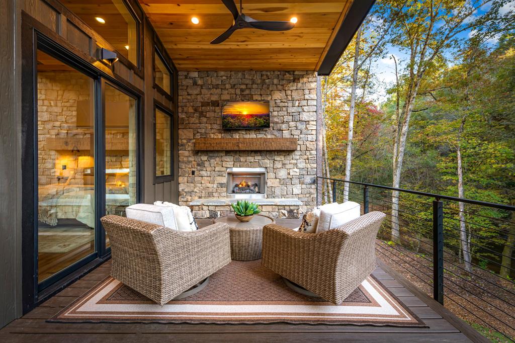 156 Horatio Drive Blue Ridge, GA 30513 - Photo 54 of 98