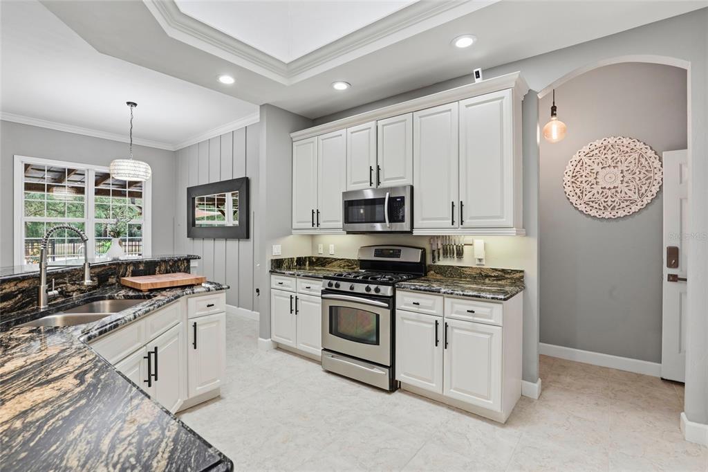 9127 Southwest 84th Street Gainesville, FL 32608 - Photo 24 of 76