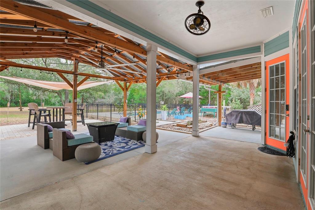 9127 Southwest 84th Street Gainesville, FL 32608 - Photo 48 of 76