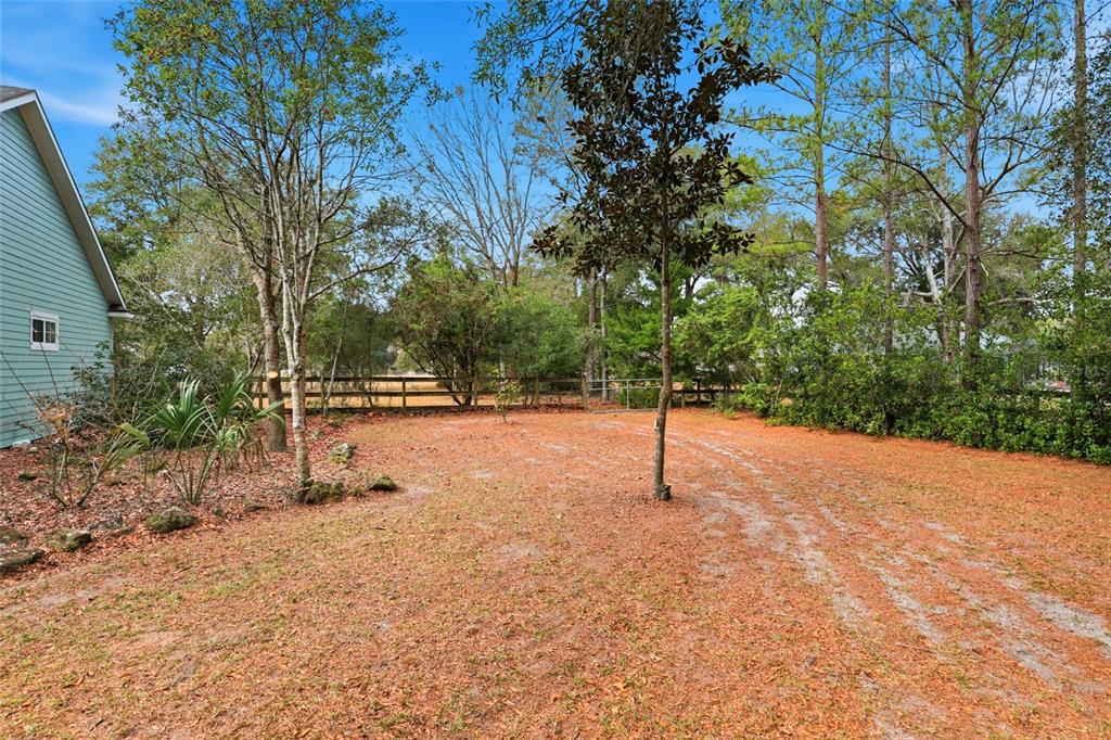 9127 Southwest 84th Street Gainesville, FL 32608 - Photo 63 of 76